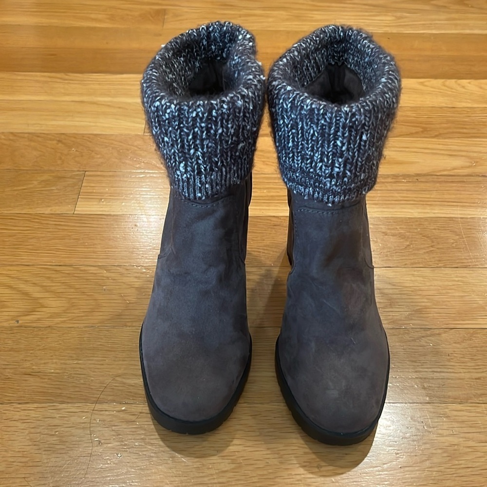 Circus by Sam Edelman Carter knit heel ankle boots size 9 .